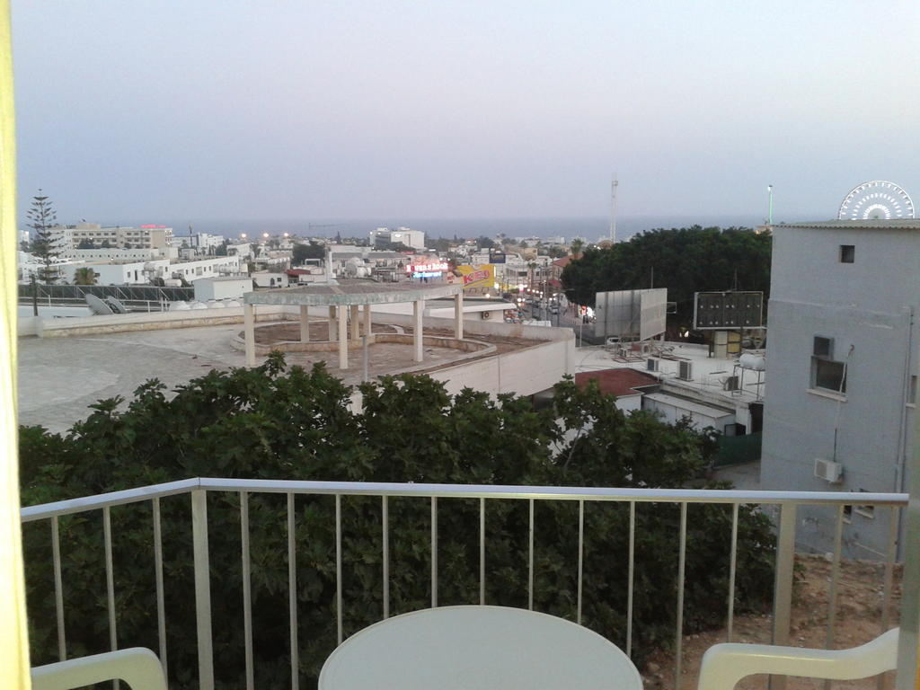 Elenapa Αγία Νάπα