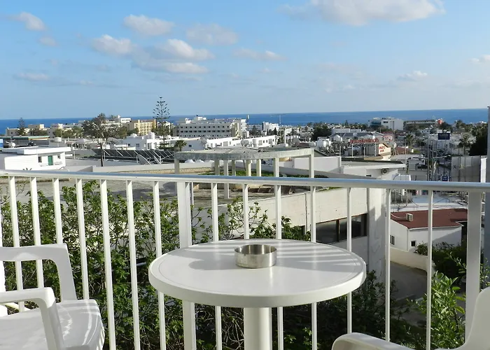 Elenapa Holiday Apartments